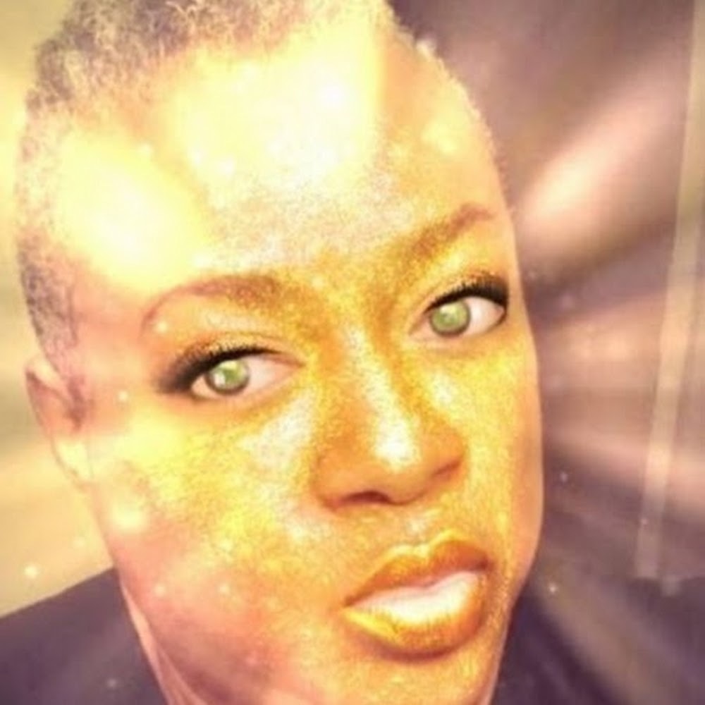 Meet your Posher, Renae